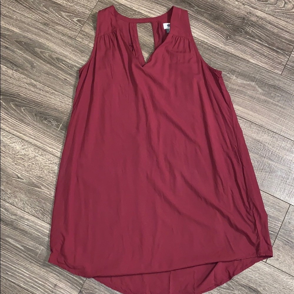Old Navy | Sleeveless Back Cut Out Shift Dress